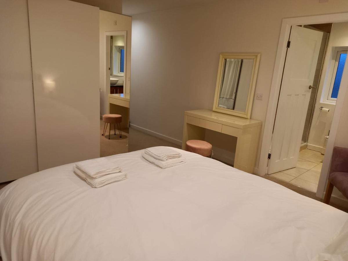 Grange Croft Βίλα Ben Rhydding Εξωτερικό φωτογραφία