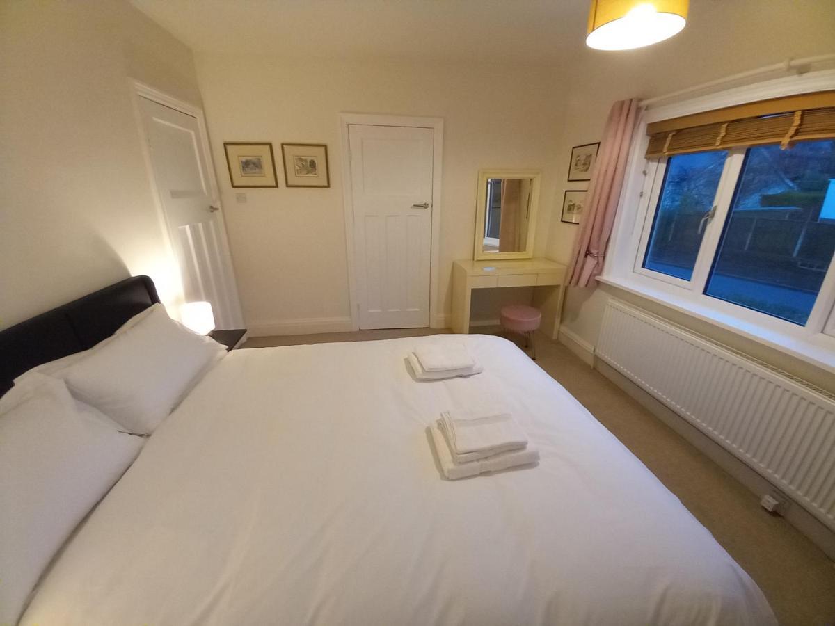 Grange Croft Βίλα Ben Rhydding Εξωτερικό φωτογραφία